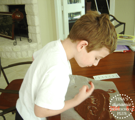 Practice beginning homeschool spelling with chocolate pudding. Yum! Tina's Dynamic Homeschool Plus