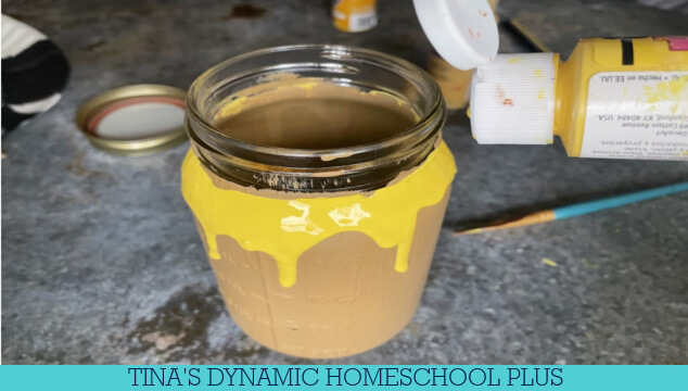 10 Creative Mason Jar Crafts | How to Make a Winnie the Pooh Craft