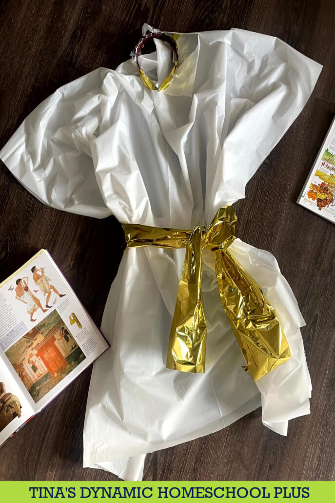 How to Make a Roman Costume With Kids