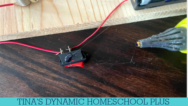 How to Make a Homemade Electrical Switch